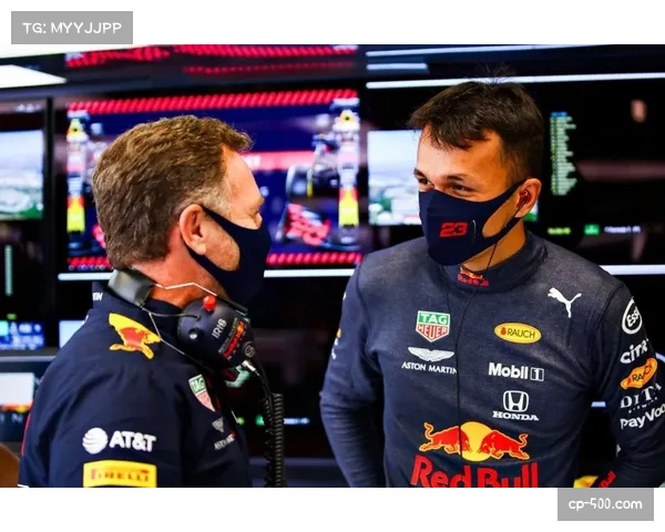 威廉姆斯车队积分稳居中游 阿尔本持续贡献稳定得分表现 威廉姆斯车队积分稳居中游 阿尔本持续贡献稳定得分表现